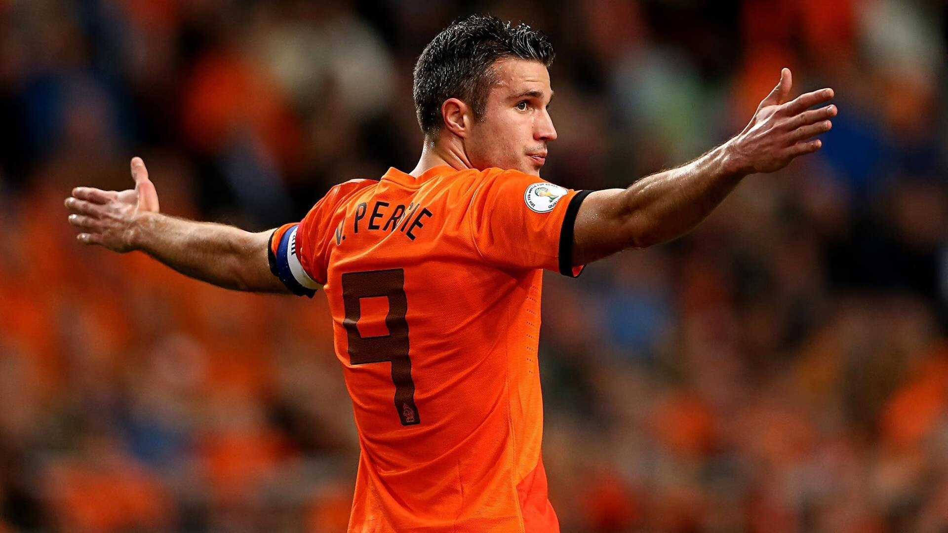 伊朗马术协会与科技公司合作，开发虚拟现实训练平台，提升骑手技能。