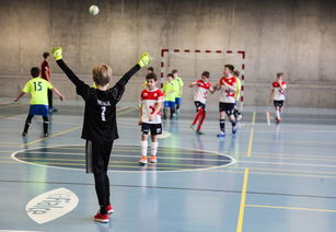 Kaiyun(中国)开云-四国蝶泳转身用时差距仅0.07秒，蝶泳转身动作