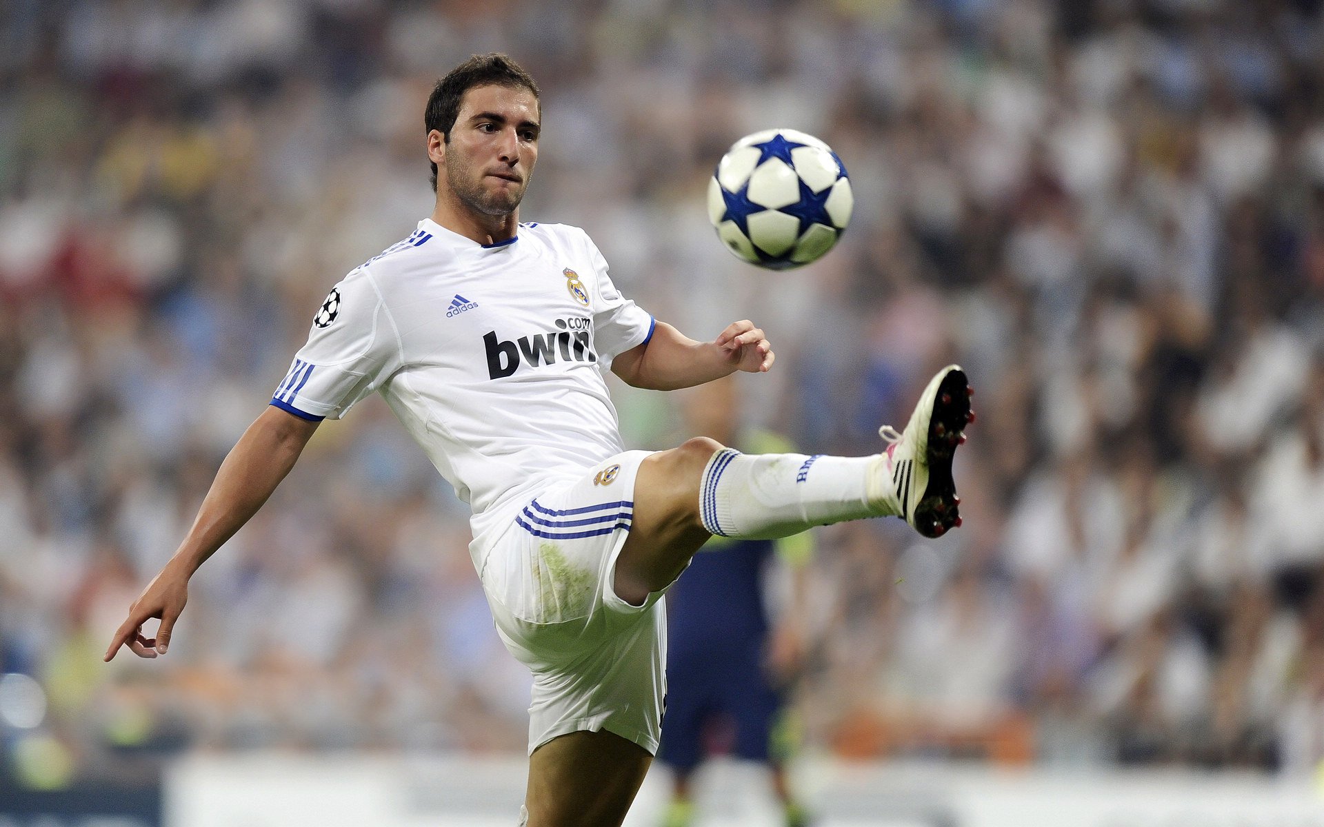 “未来中国足球的重点发展方向初现眉目”，中国足球的未来在哪里